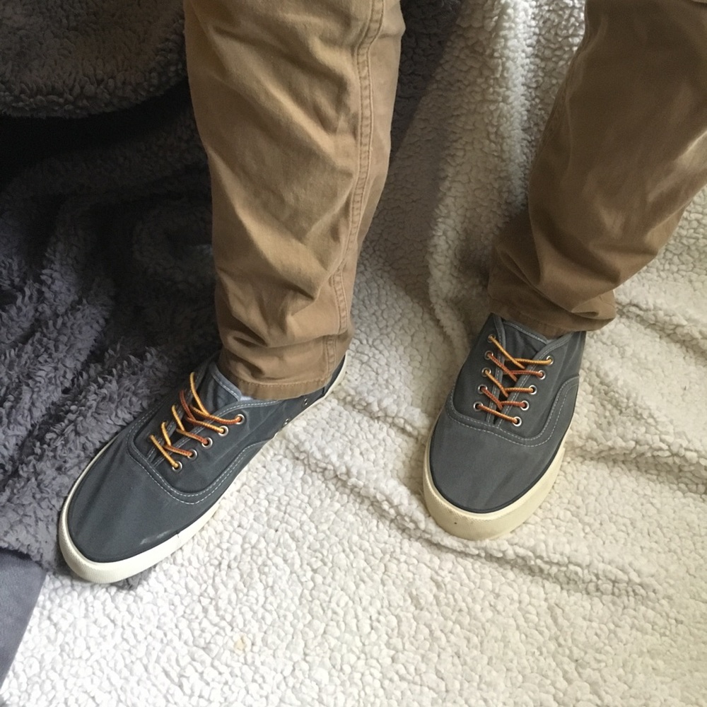 American Eagle Outfitters men’s shoes
